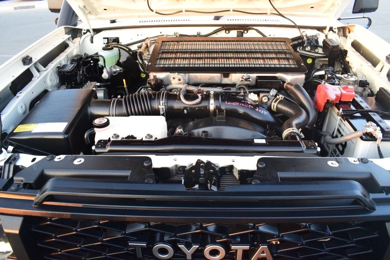 Toyota Land Cruiser Pick Up Double Cabin 4.5L