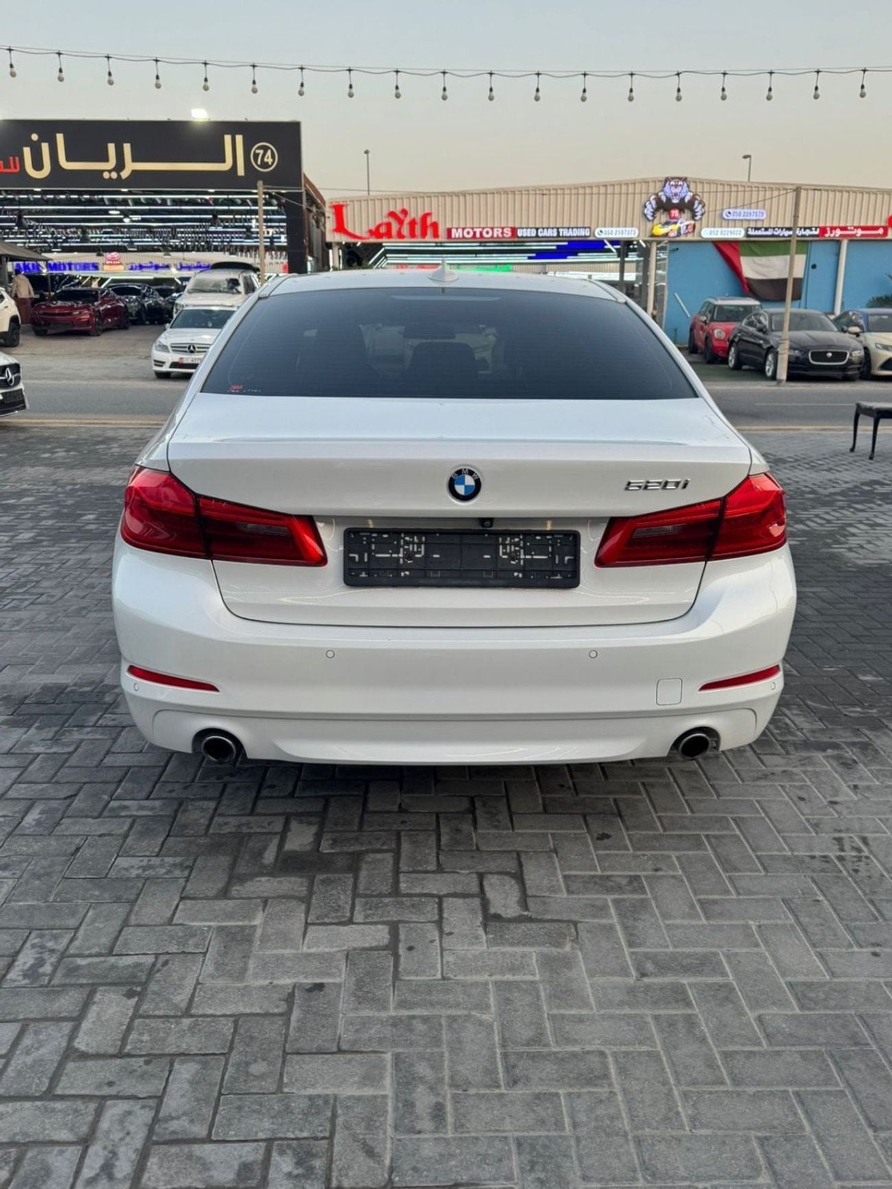 بي أم دبليو 520i Executive 1.6L