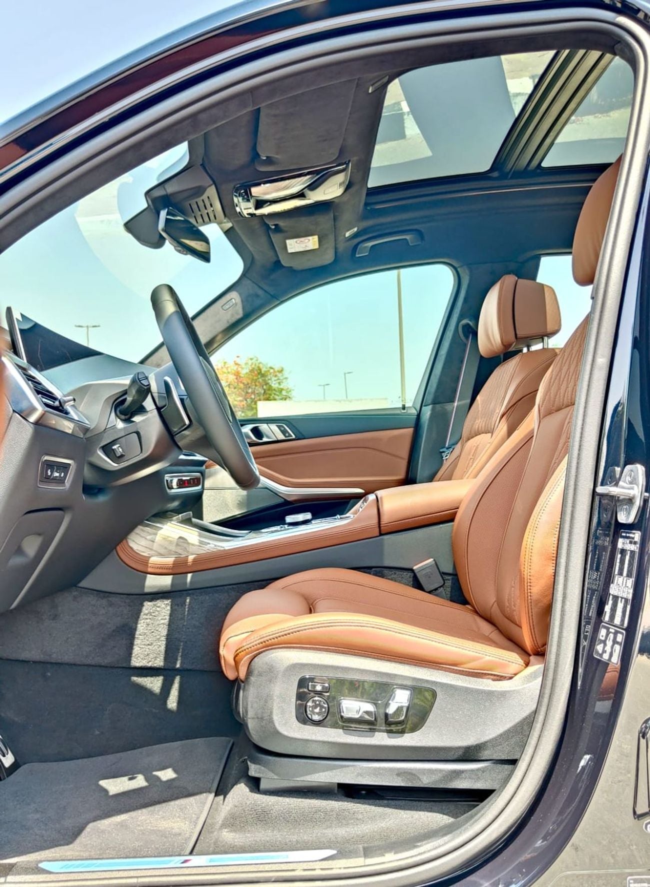 BMW X7 XDRIVE40i LUXURY M SPORT PACKAGE M Sport xDrive40i Warranty & Service 2026 GCC