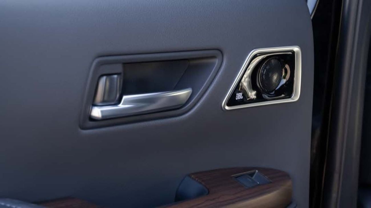 Toyota Land Cruiser VX 3.5L Land Cruiser 3.5 VX 2025