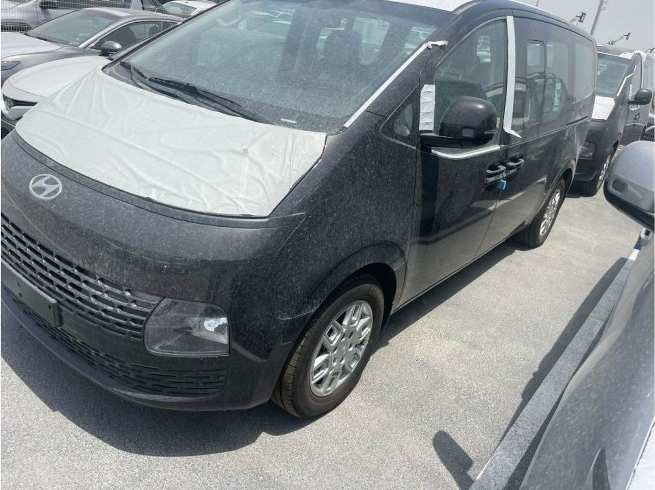 Hyundai Staria HYUNDAI STARIA 2.2L DIESEL 2025