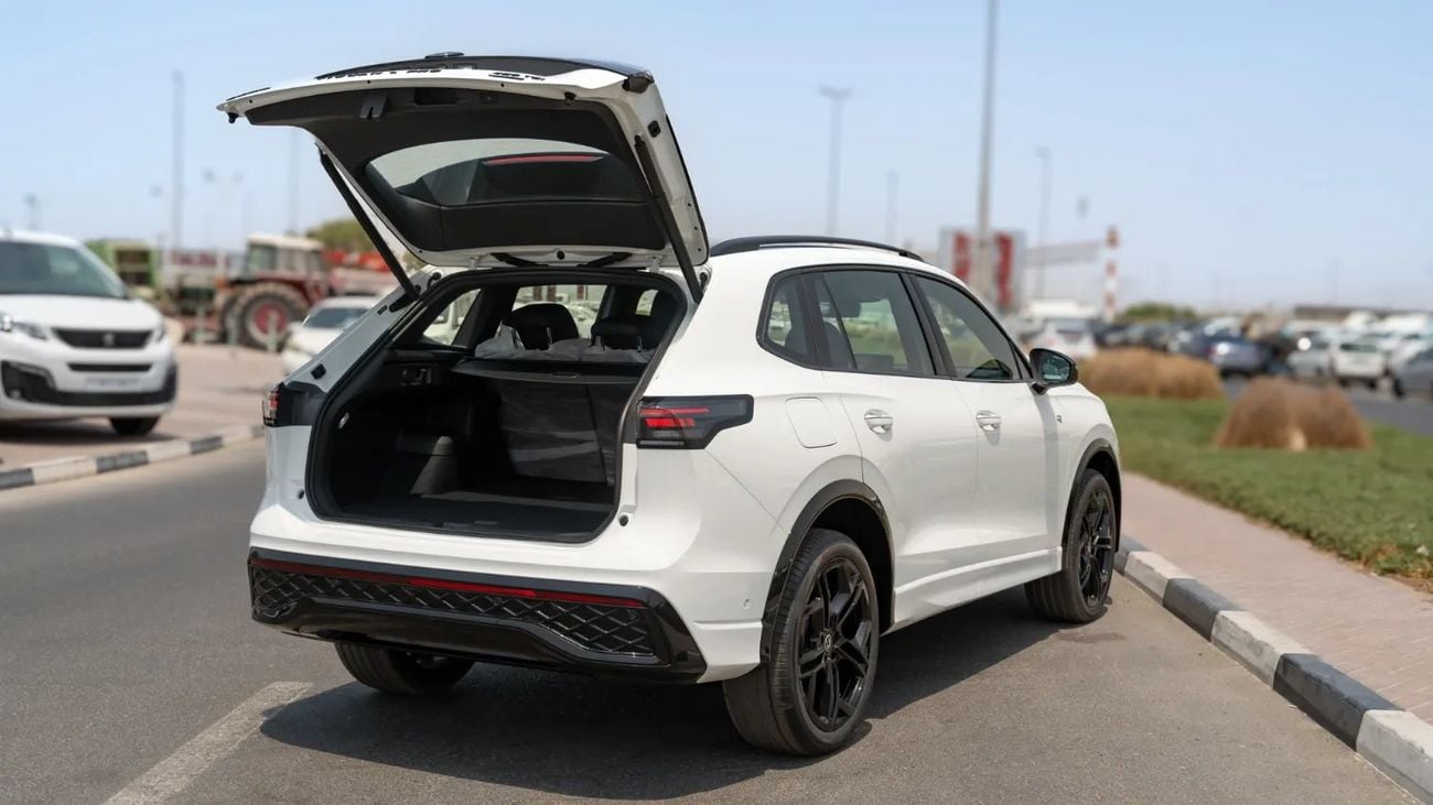 Volkswagen Tiguan 2025 | VOLKSWAGEN TIGUAN 380 TSI 4WD R-LINE INTELLIGENT PREMIUM - H.K - COOL BLACK KIT