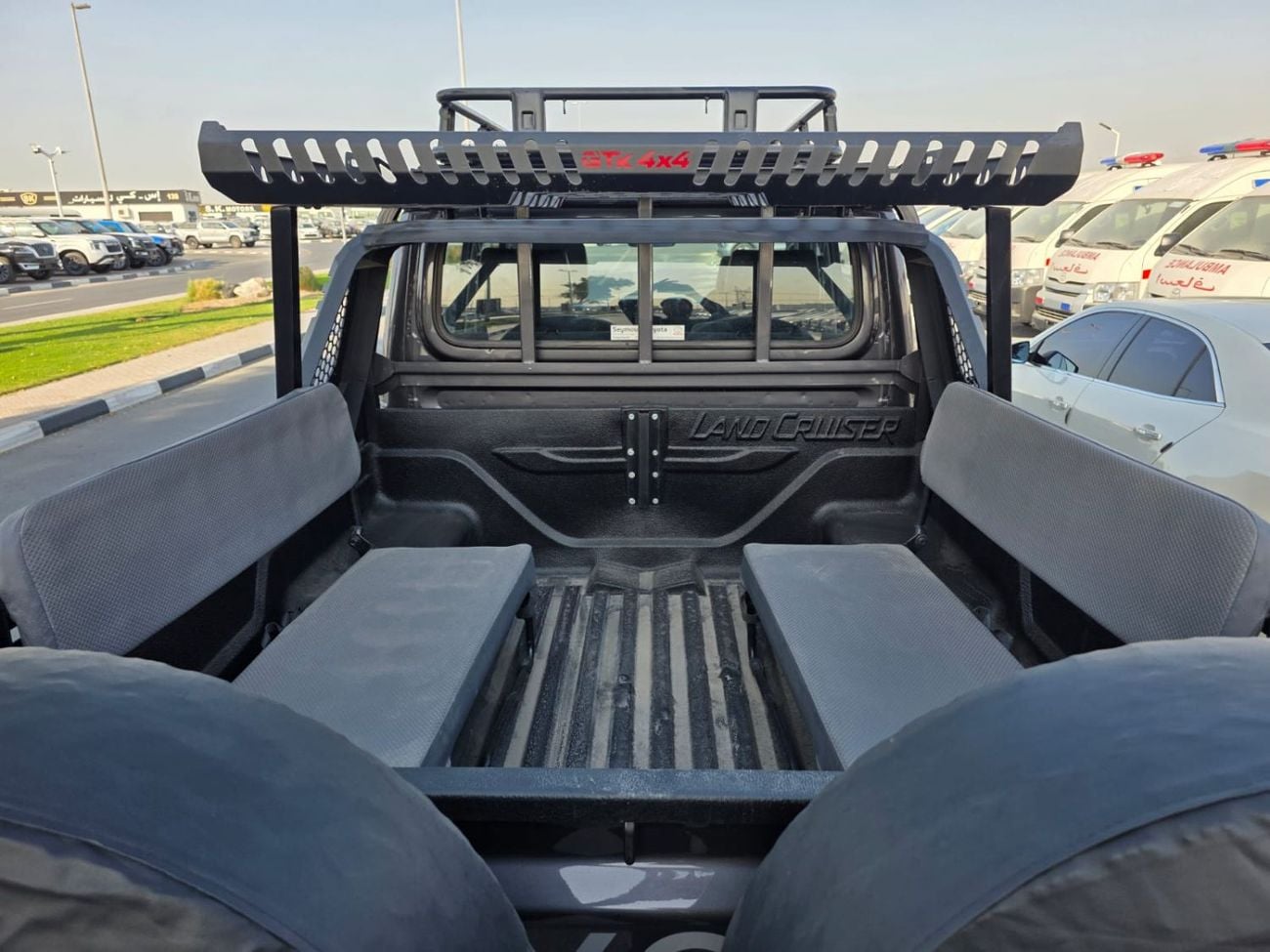 تويوتا لاند كروزر بيك آب RIGHT HAND VEHICLE ONLY FOR EXPORT 4.5L MODEL 2018 SHAPE 2024