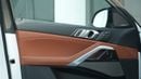 بي أم دبليو X6 M60i xDrive لون أبيض معدني - تان، إصدار 2026 للتصدير فقط