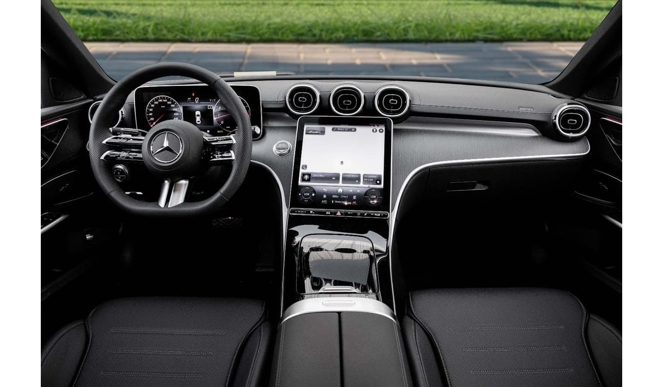 مرسيدس بنز C 200 200L | 4,112 P.M  | 0% Downpayment | Brand New!