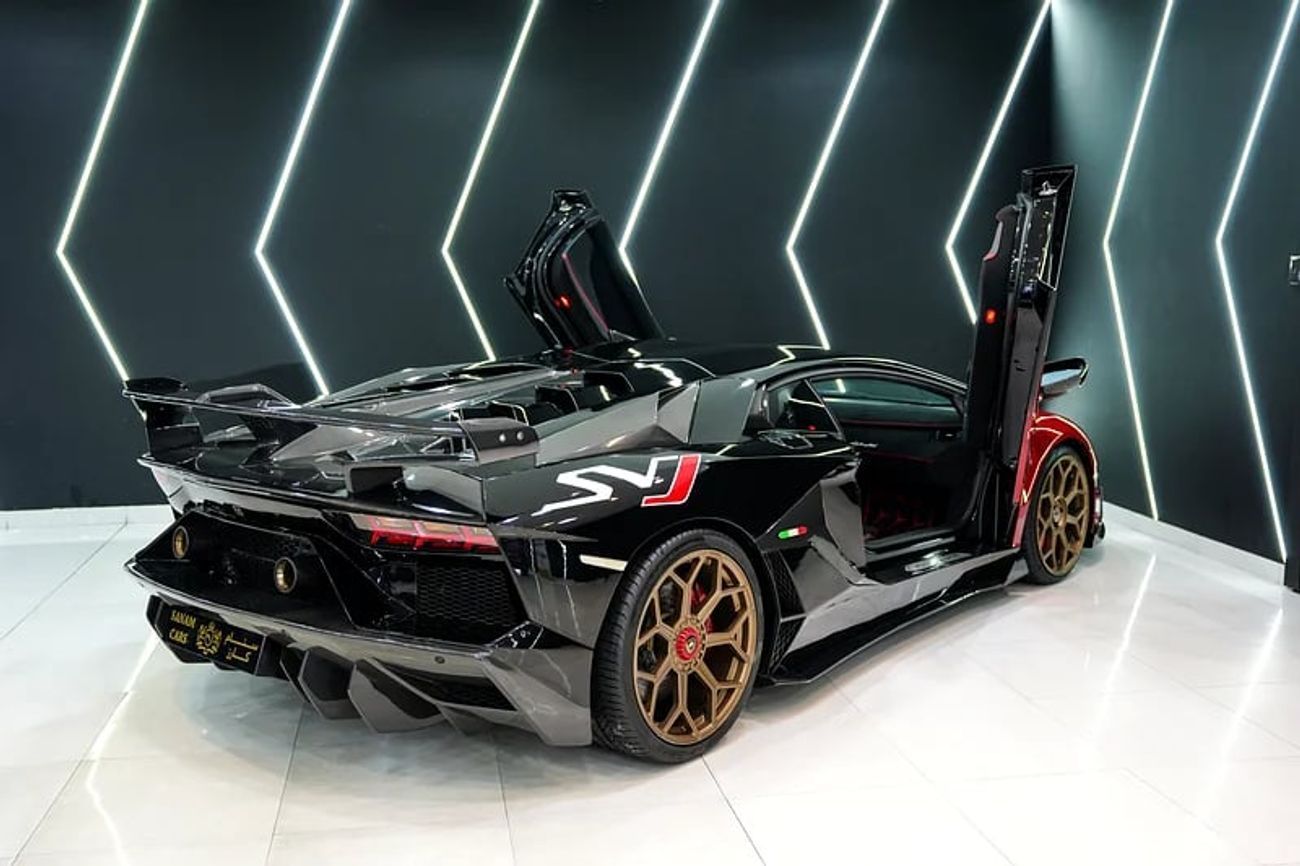 لامبورغيني أفينتادور SVJ Body Kit, Full Carbon Package, Front Lift, Very Low KM, GCC Specs!!