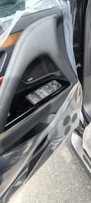 لكزس LX 700h Signature