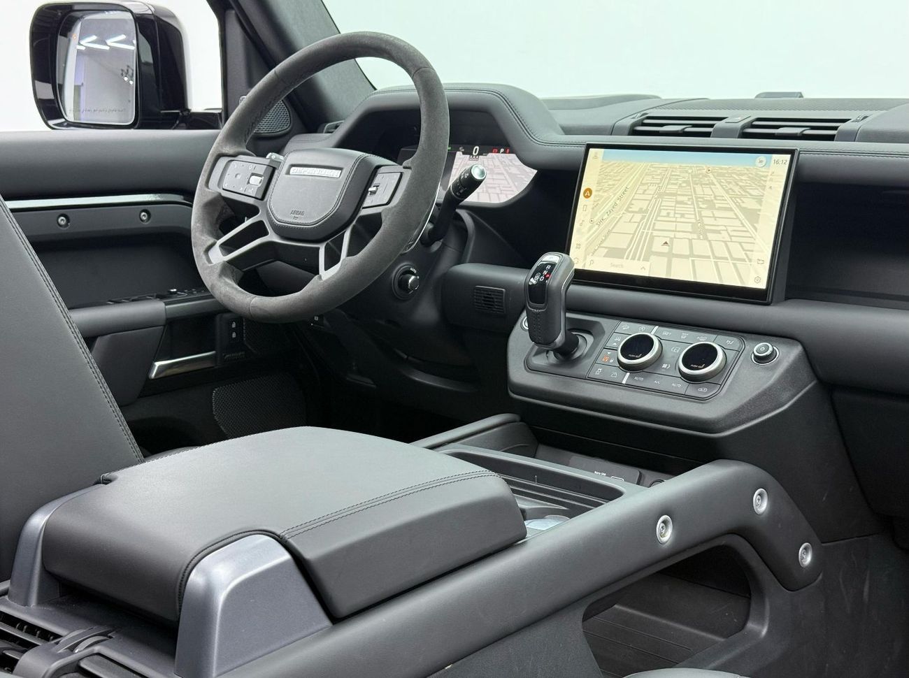 Land Rover Defender 110 P525 2023 Land Rover Defender 110 V8 P525 With Urban Kit, Warranty, Excellent Condition, Low Km,