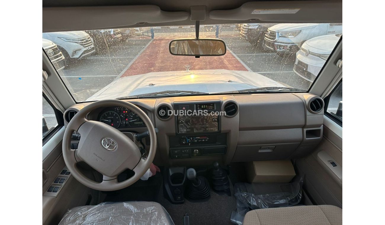Toyota Land Cruiser 70 TOYOTA LANDCRUISER 4.5 L HARDTOP WHITE 2023