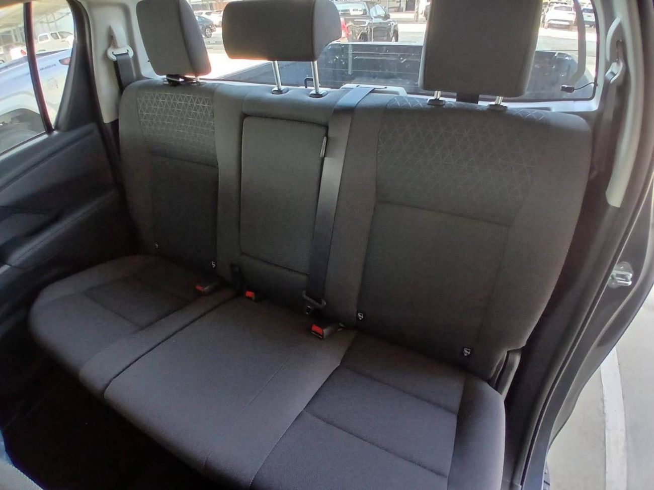 تويوتا هيلوكس 2026 TOYOTA HILUX DCAB TRAVO 4TREX 2.8L DIESEL BRAND NEW 0KM