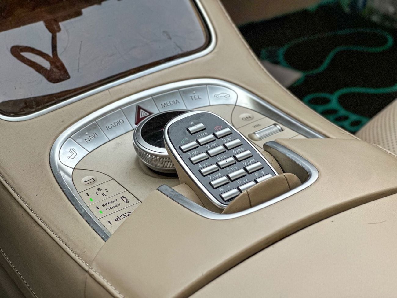 Mercedes Benz S400 Mercedes-Benz S400 AMG | Gcc Specs