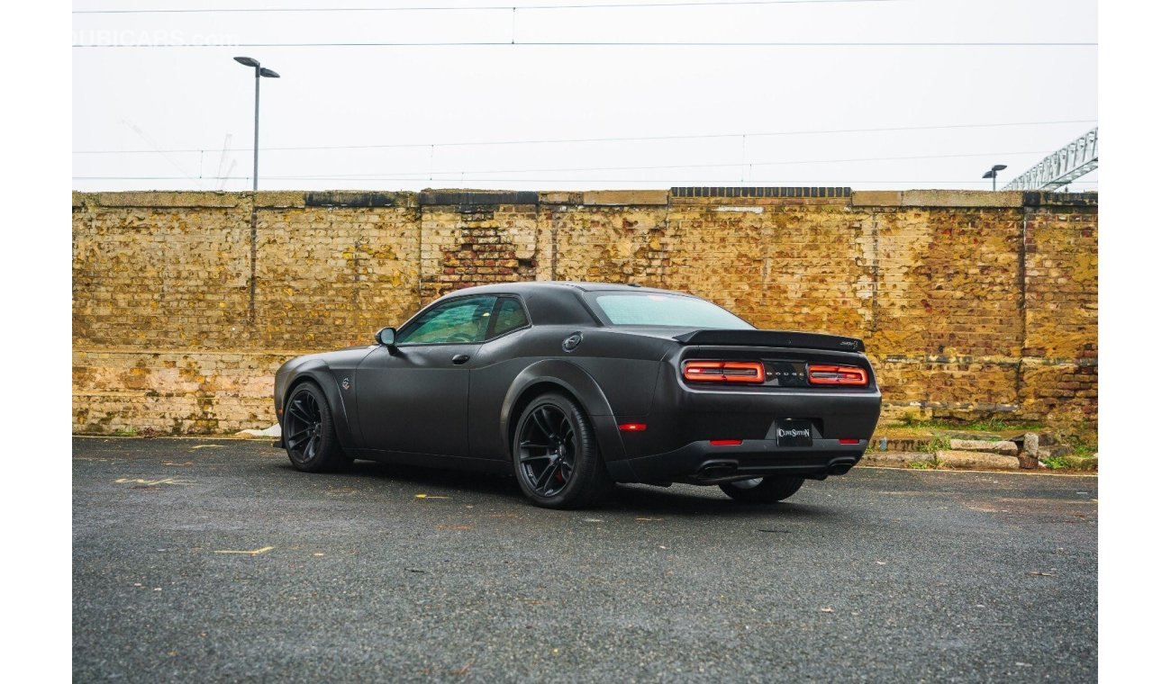 Dodge Challenger Hellcat Widebody 6.2 | This car is in London and can be shipped to anywhere in the world