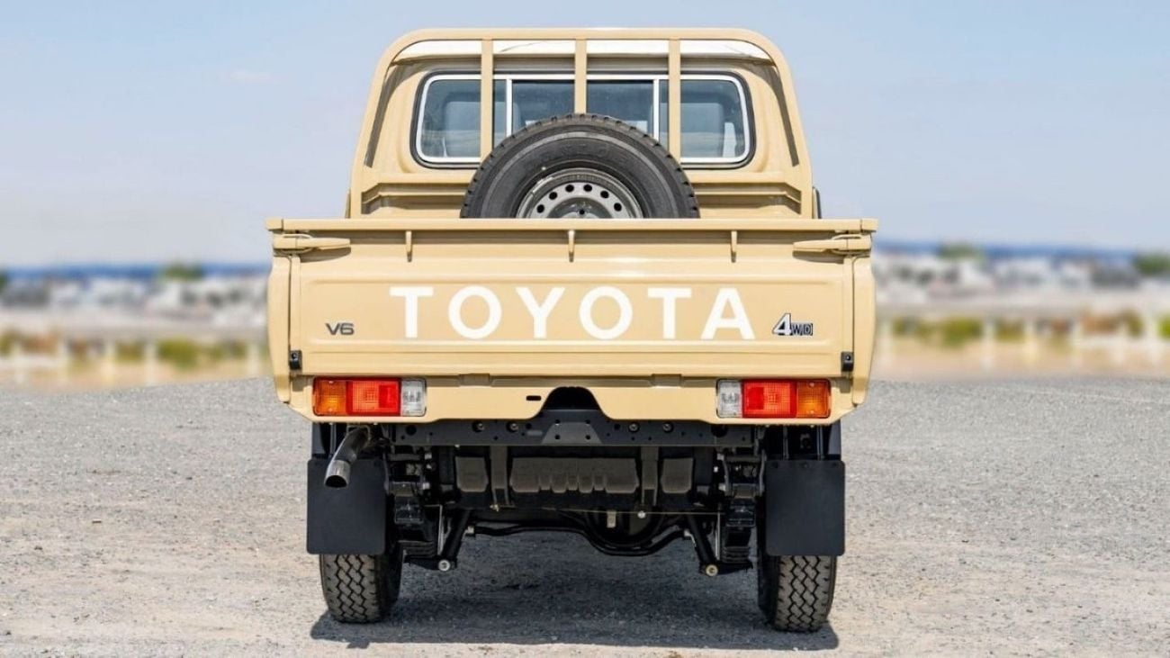 تويوتا لاند كروزر بيك آب TOYOTA LANDCRUISER PICKUP LC79 2024 EURO SPECS DOUBLE CABIN V6 PETROL