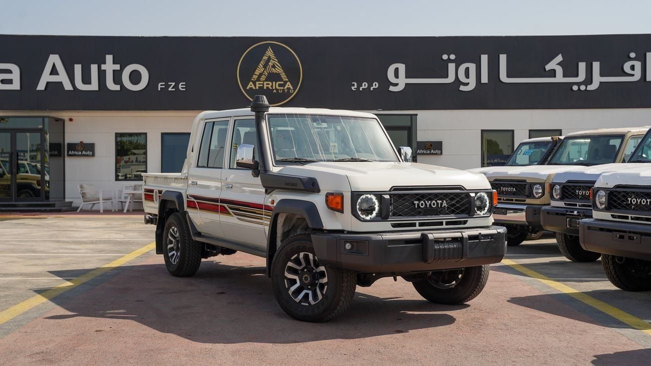 Toyota Land Cruiser Pick Up LC79 DC 4.0 PETROL 2025 AT FULL