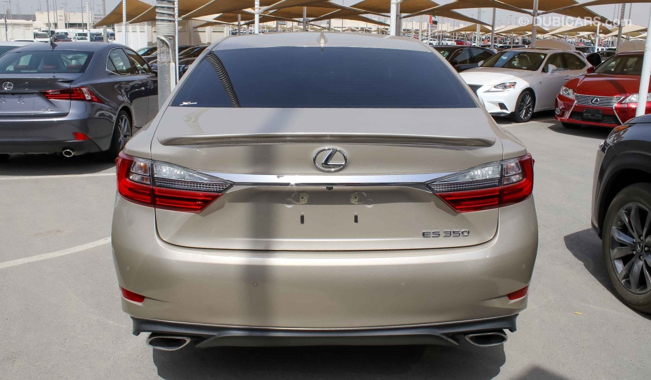 Lexus ES350