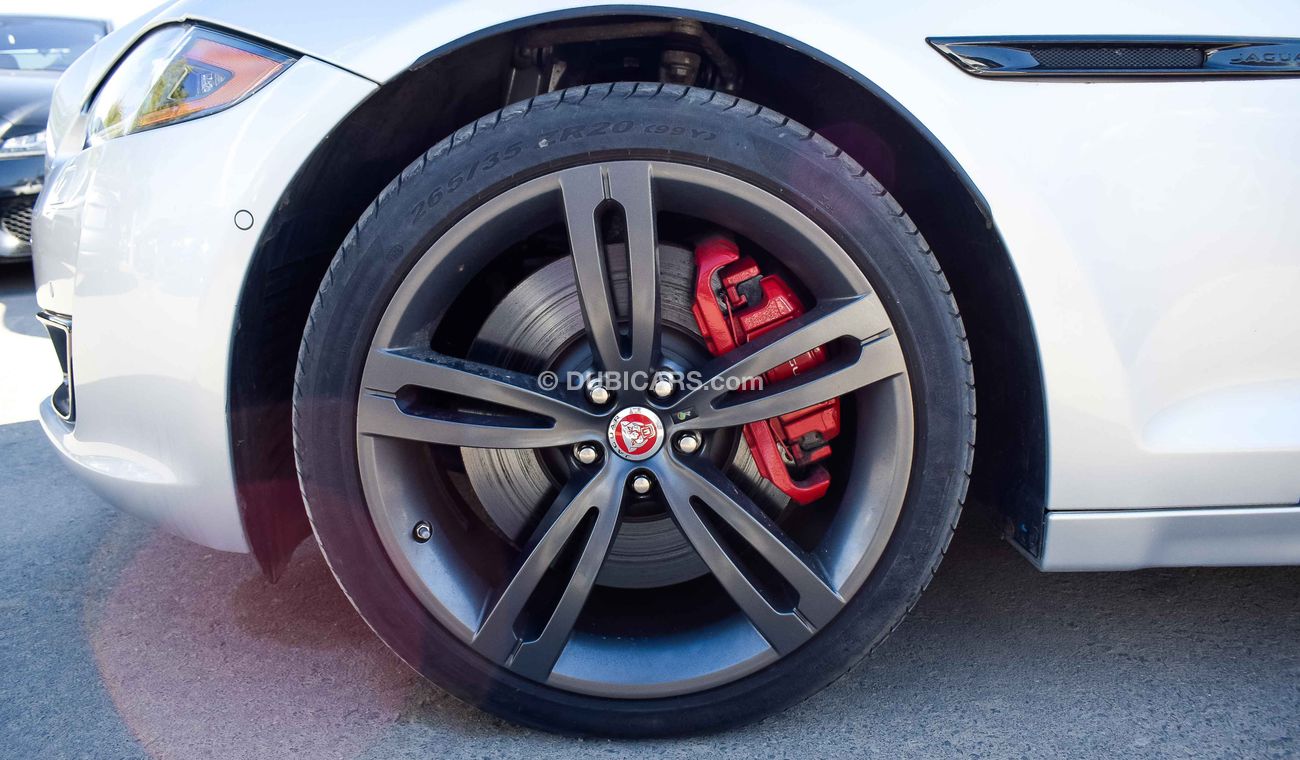 Jaguar XJR 5.0L V8 S/C R SWB RWD Aut.