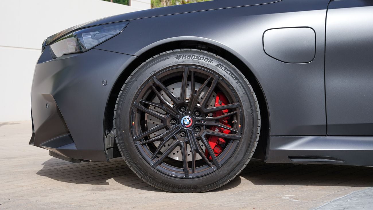 بي أم دبليو M5 200k km warranty worldwide transferable (valid at any BMW dealer) 17/10/2029 | exterior and interior