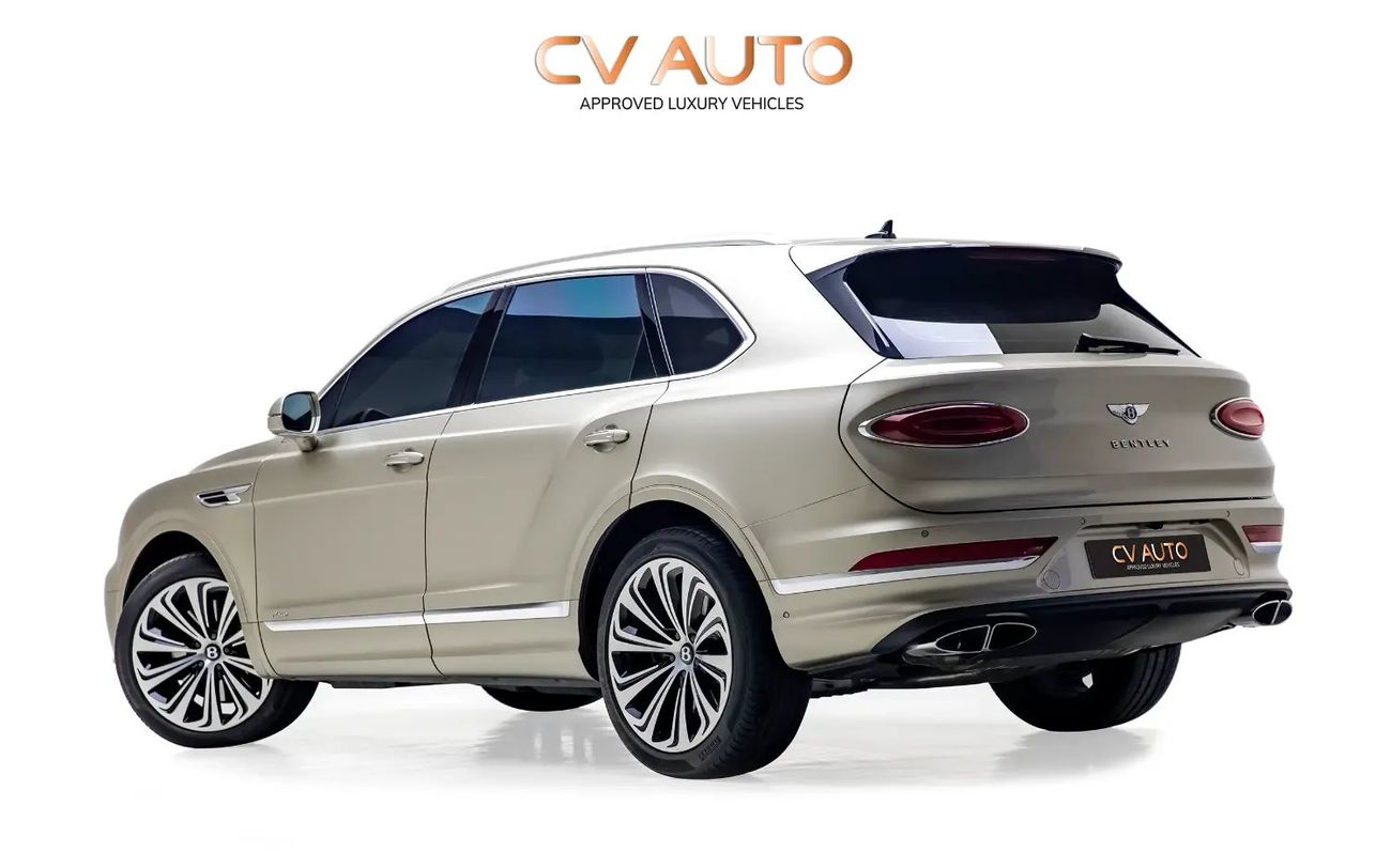 Bentley Bentayga Azure 4.0T - GCC Spec - With Warranty and Service contract ( Al Habtoor )