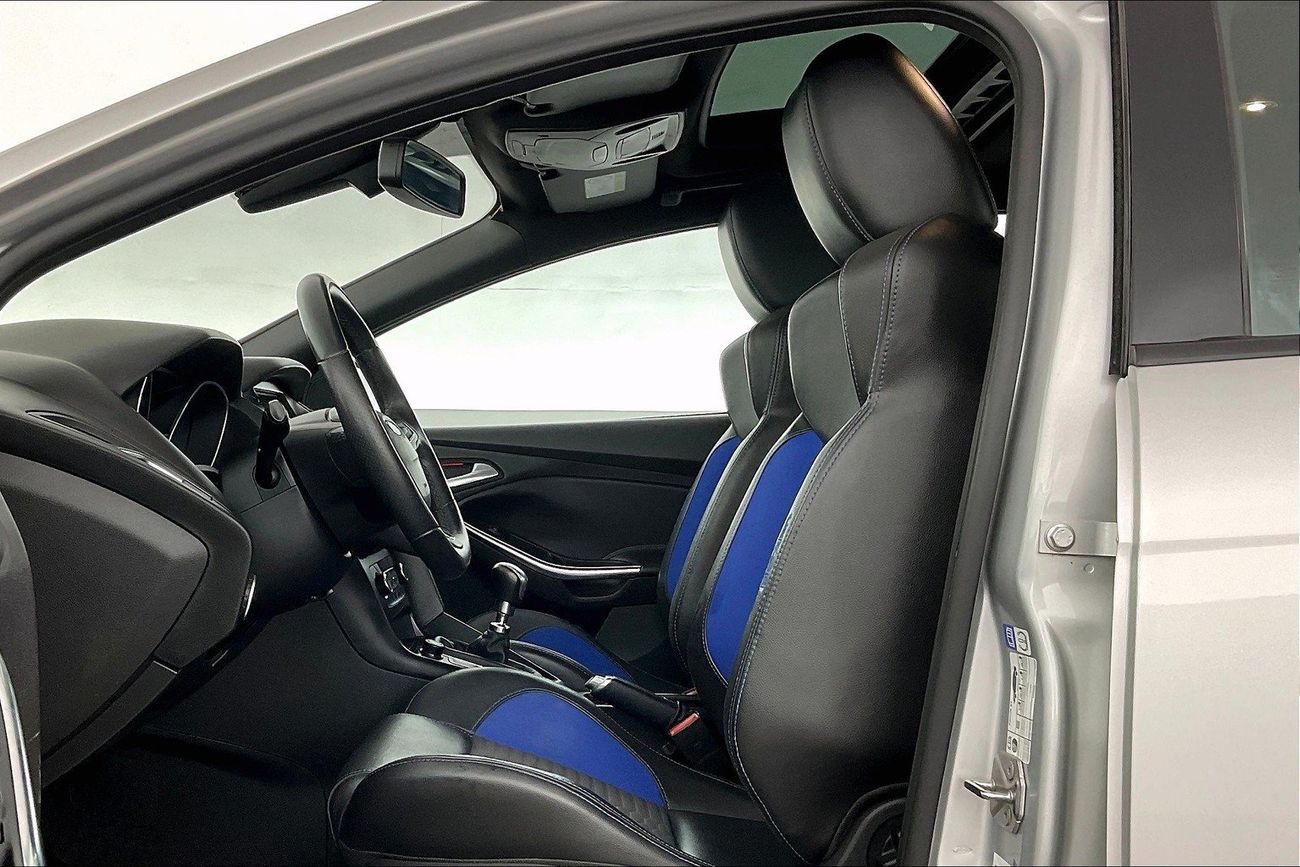 فورد فوكاس ST | شامل الضمان | 0 ﺪﻔﻋﺓ ﺃﻮﻟﻯ