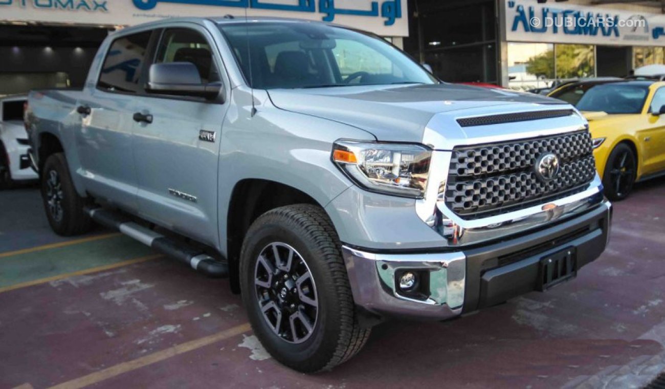 Toyota Tundra Crewmax SR5 2018, 5.7L V8, 0km, RAMADAN OFFER!