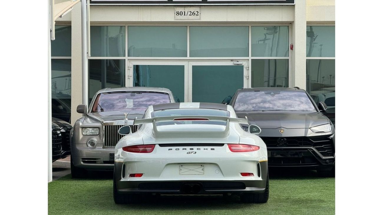 Porsche 911 PORSCHE 911 GT3 GCC 2014 FULL OPTION ORIGINAL PAINT UNDER  WARRANTY FULL SERVICE HISTORY