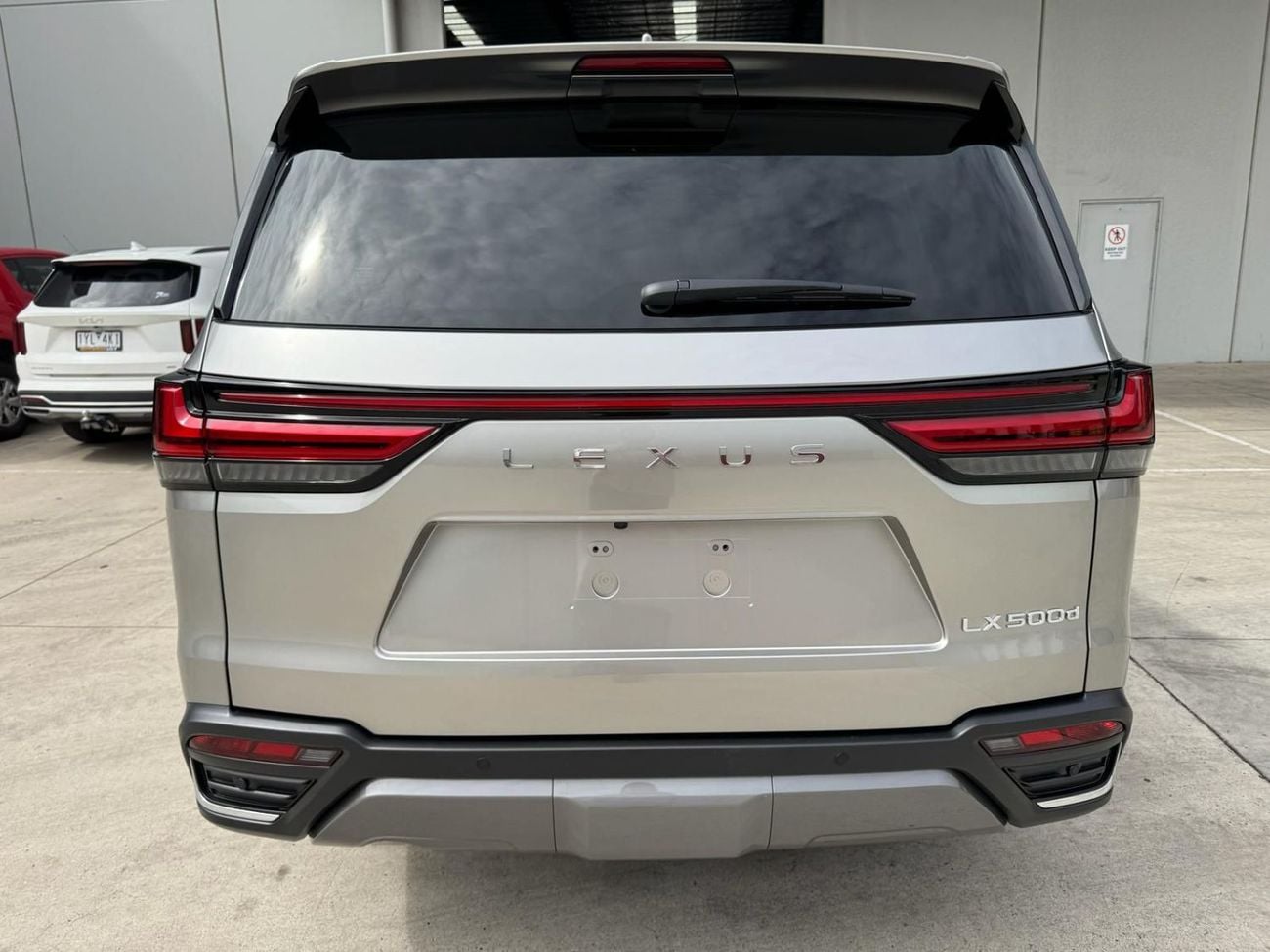 لكزس LX 500 Lexus Lx500d diesel engine 3.3L RHD 2025 brand mew