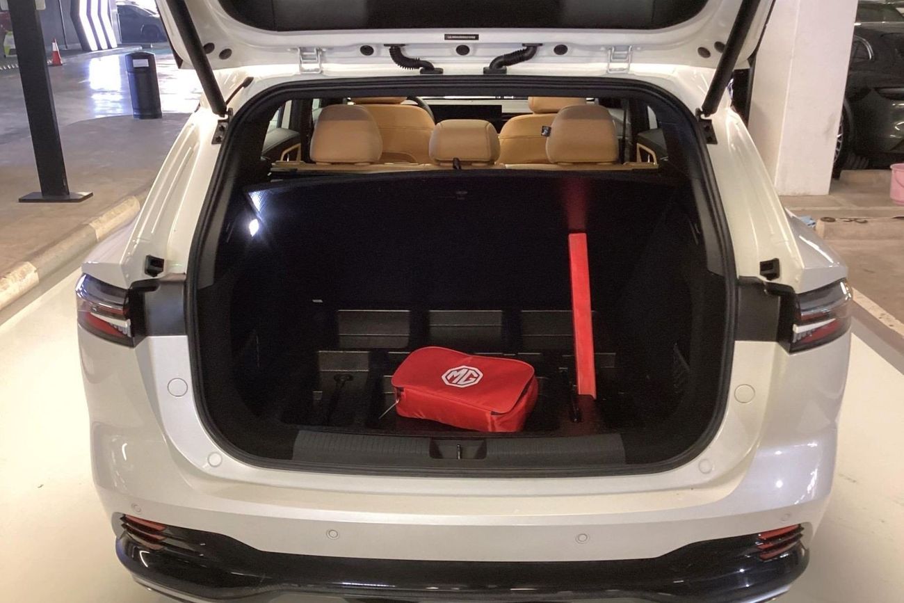 MG HS Deluxe | Start 2026 with the ideal drive | Guaranteed Warranty | 0 Down Payment