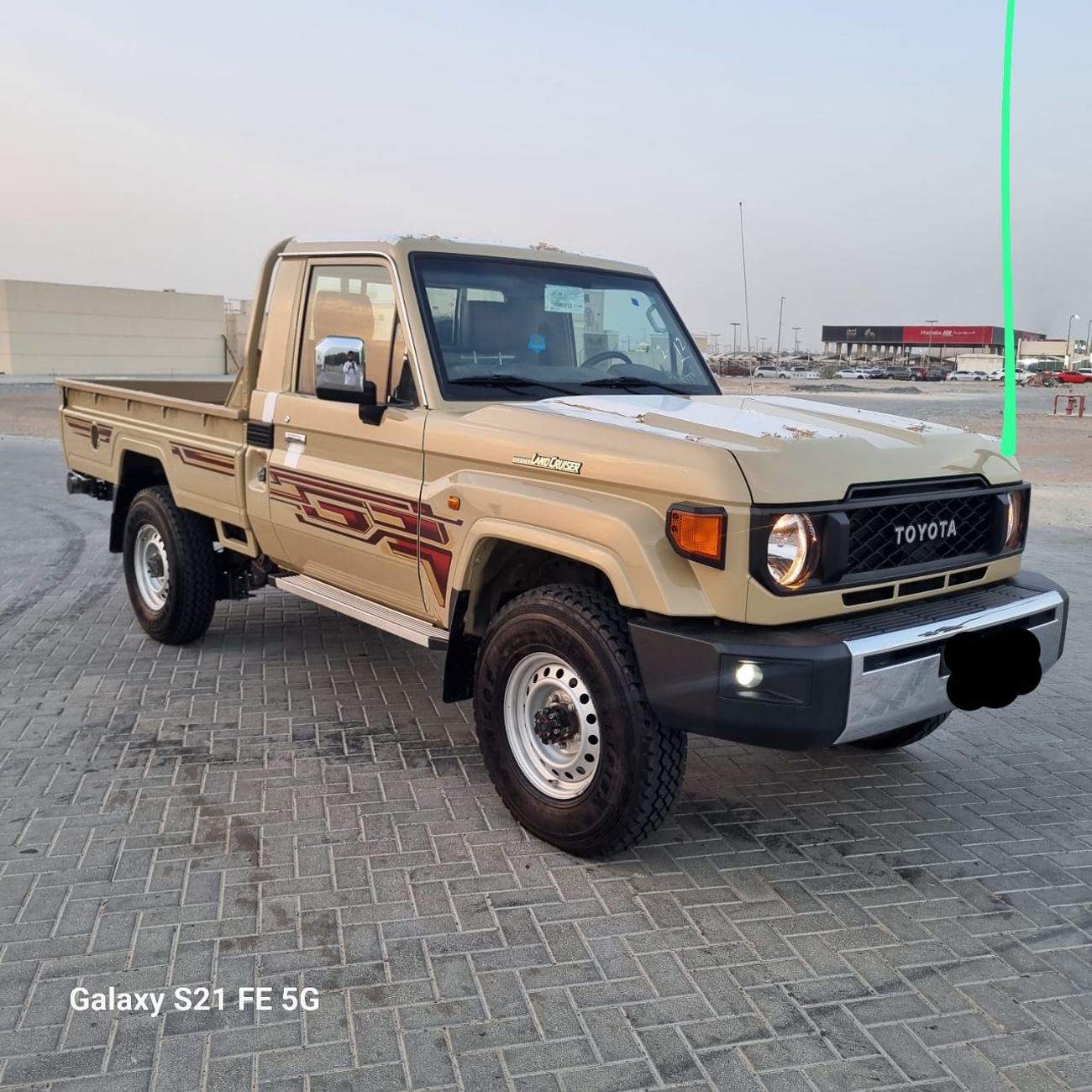 تويوتا لاند كروزر بيك آب HARDTOP 70th LX1 4.0L