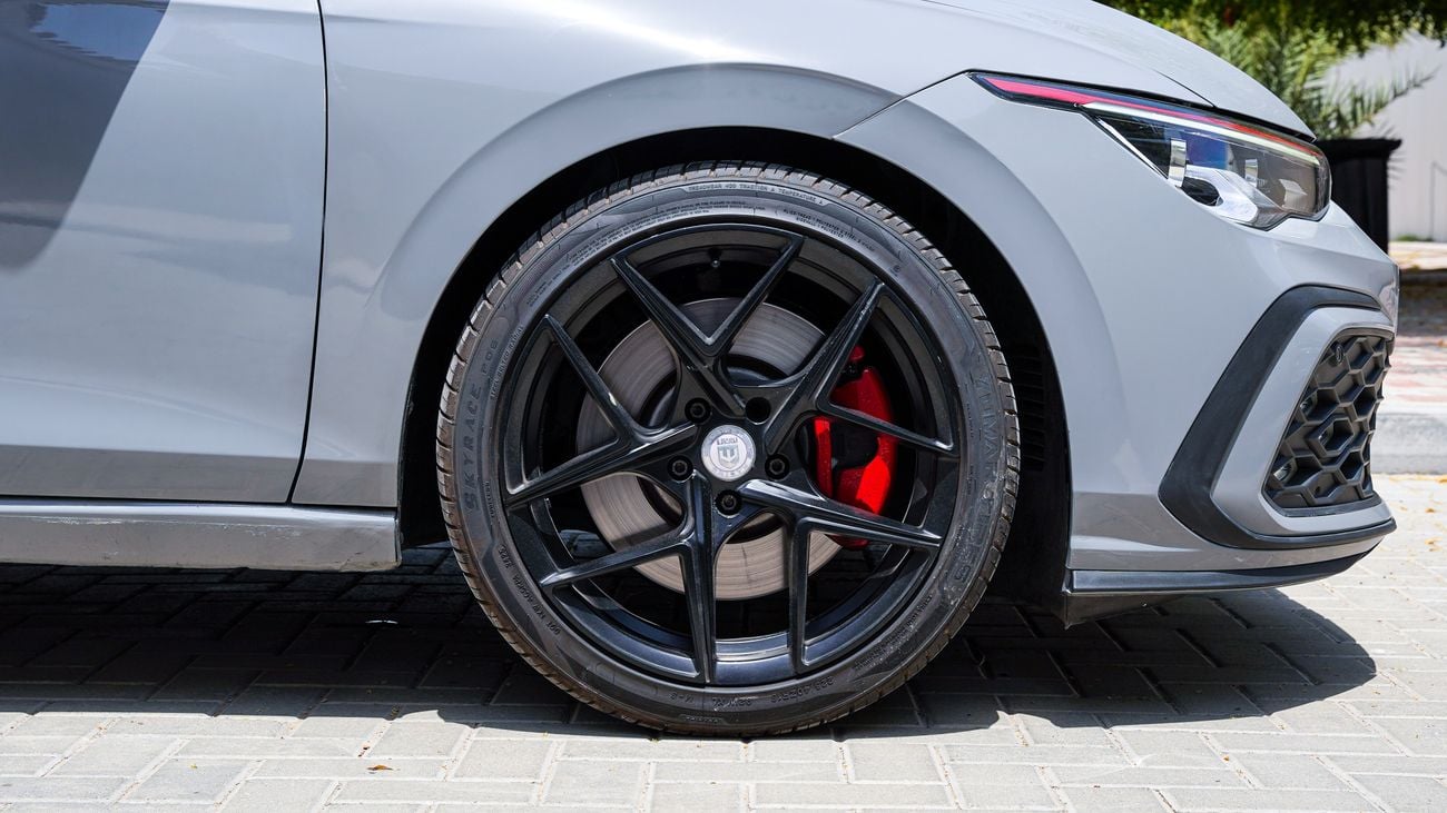 فولكس واجن جولف GTI