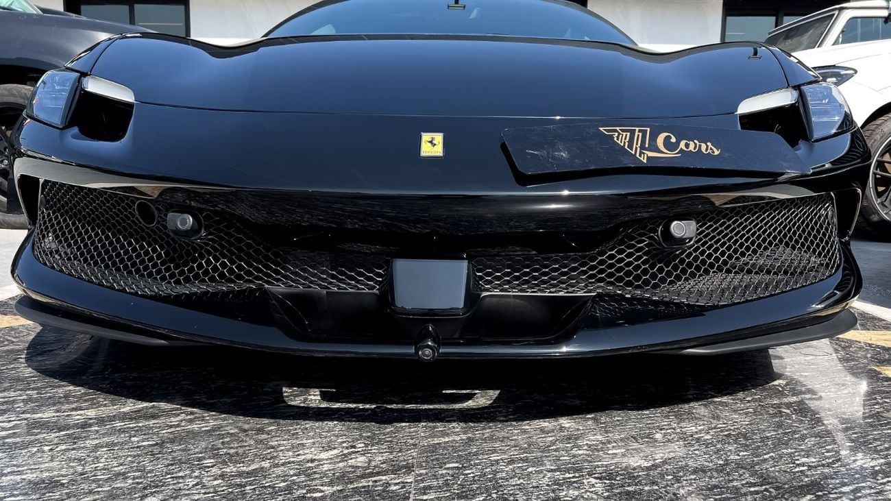 Ferrari 296 GTB 3.0T V6 PHEV FERRARI 296 GTB PHEV  FULL CARBON WARRANTY AND SERVICE