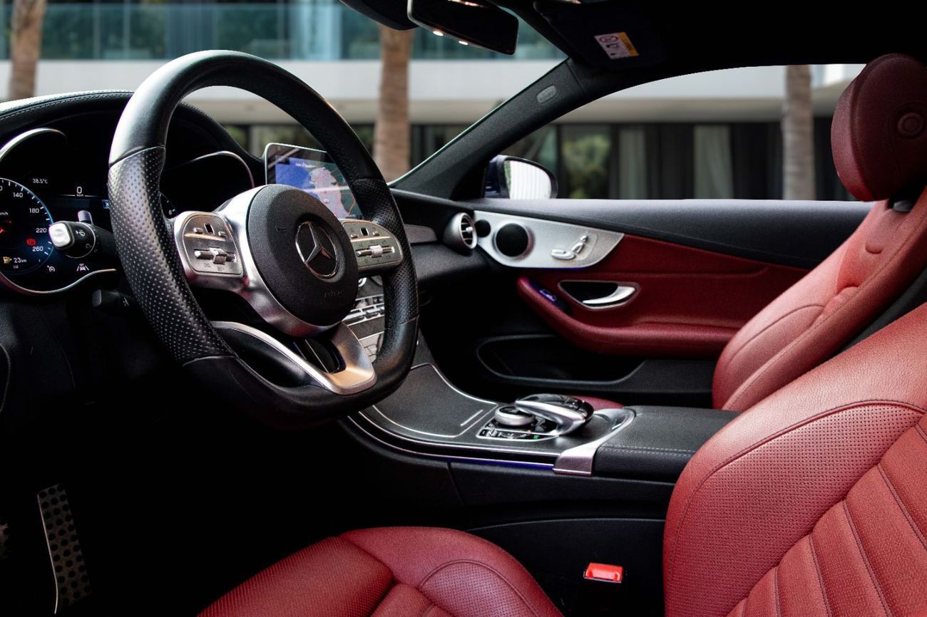 مرسيدس بنز C 200 2,629 P.M | 0% Downpayment | C200 Coupe AMG | Low KM!