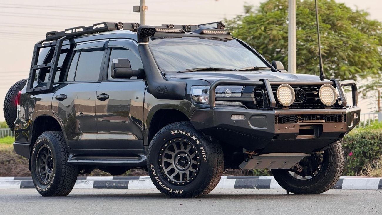 تويوتا لاند كروزر HEAVY OFF-ROAD MODIFIED | AUTOMATIC TRANSMISSION | 4.5L DIESEL ENGINE | 4WD | ROOF TENT & AWNING
