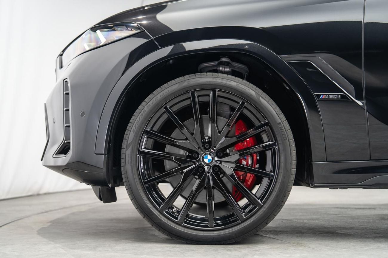 BMW X6 M60i