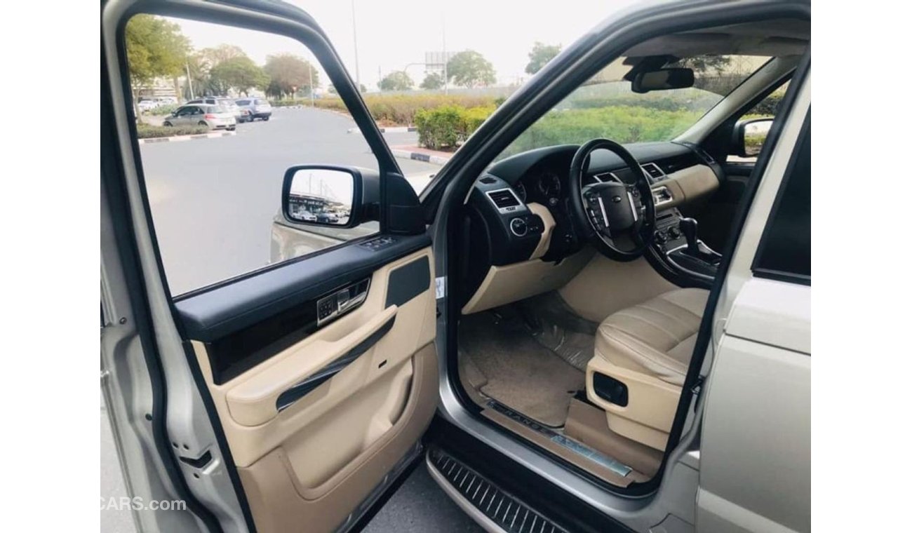 لاند روفر رانج روفر سبورت إتش أس إي RANG ROVER SPORT V8 ////2011GCC//// FULL OPTION //// FULL SERVICE HISTORY IN THE DEALERSHIP /