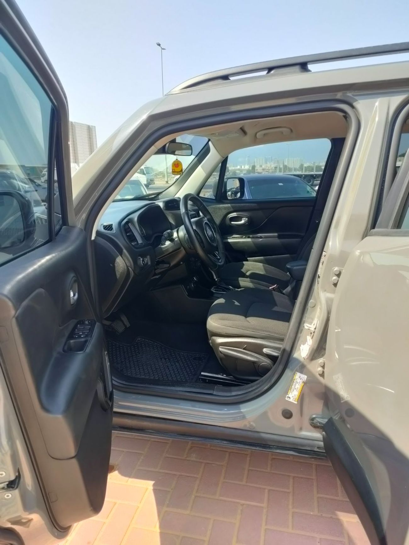 جيب رينيجيد Limited 2.4L