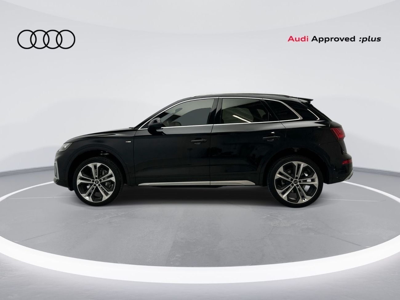 Audi Q5 45 TFSI S-LINE quattro 249hp (Ref# 78371)