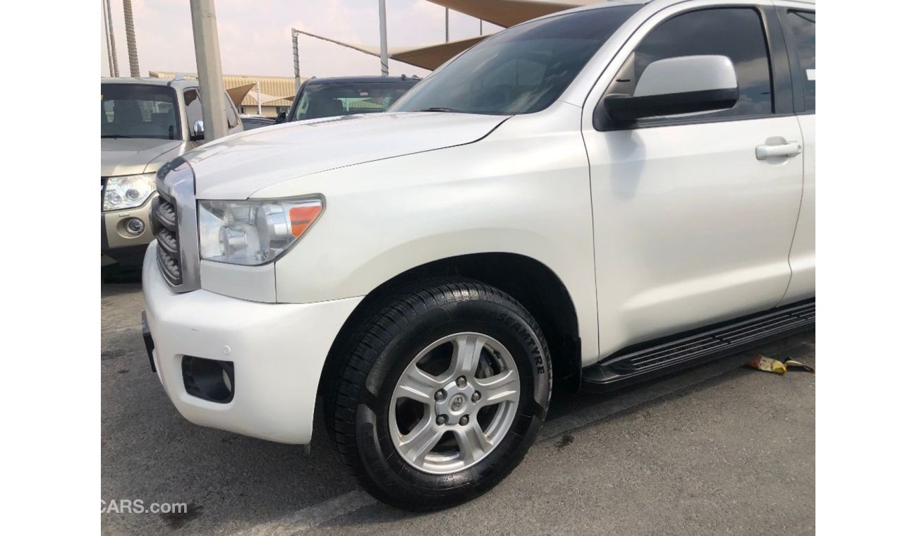 Toyota Sequoia