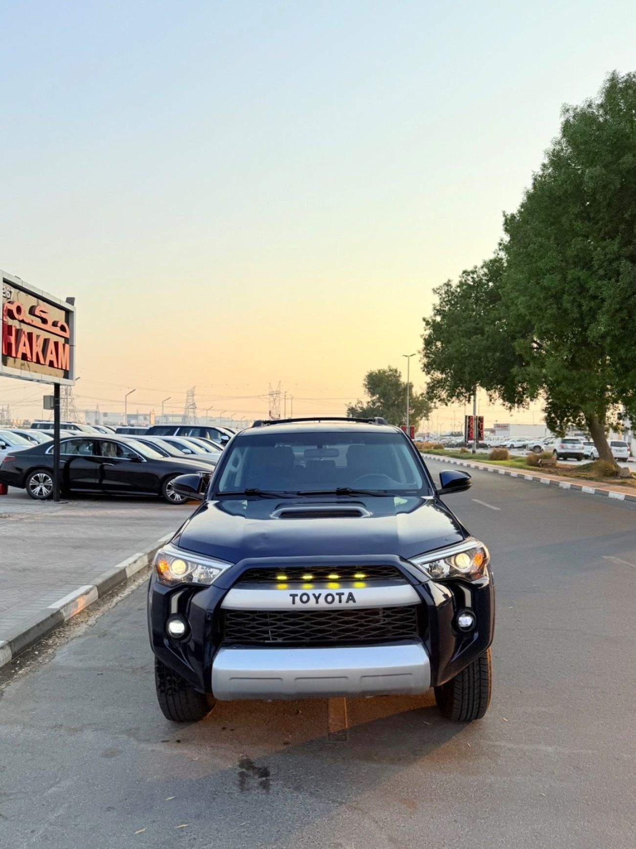 تويوتا Runner4 TRD OFF ROAD 4x4 AWD