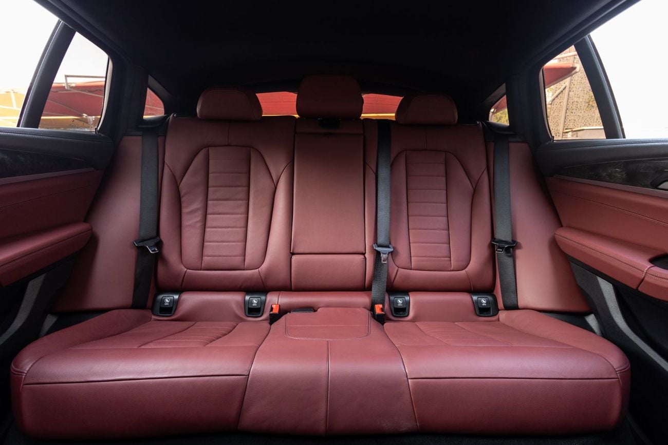 بي أم دبليو X4 M40I بي إم دبليو X4 M40i M-Sport 2021 خليجية | الضمان