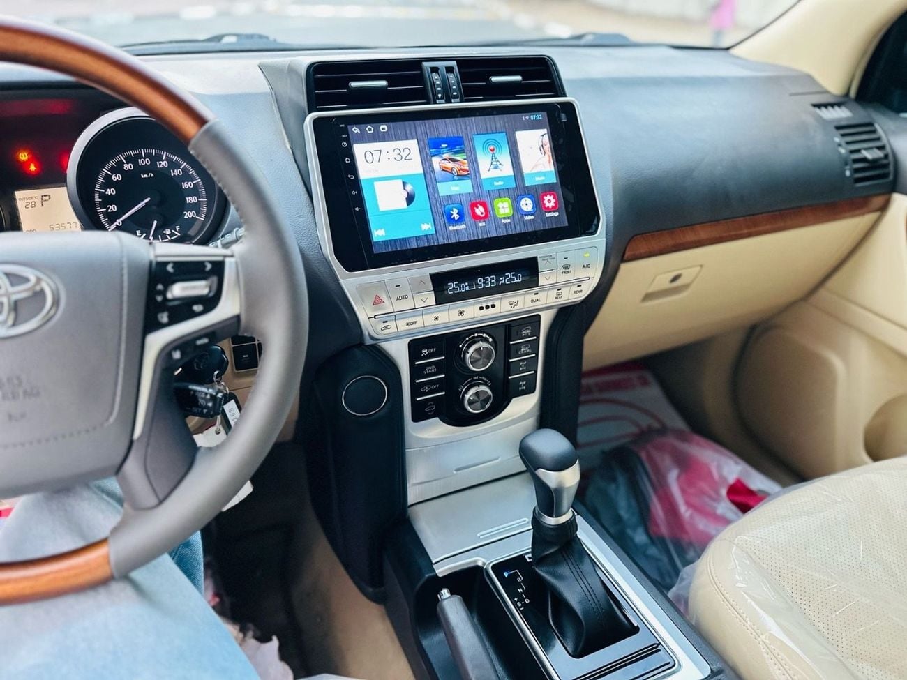 تويوتا برادو TX-L Top 2.7L