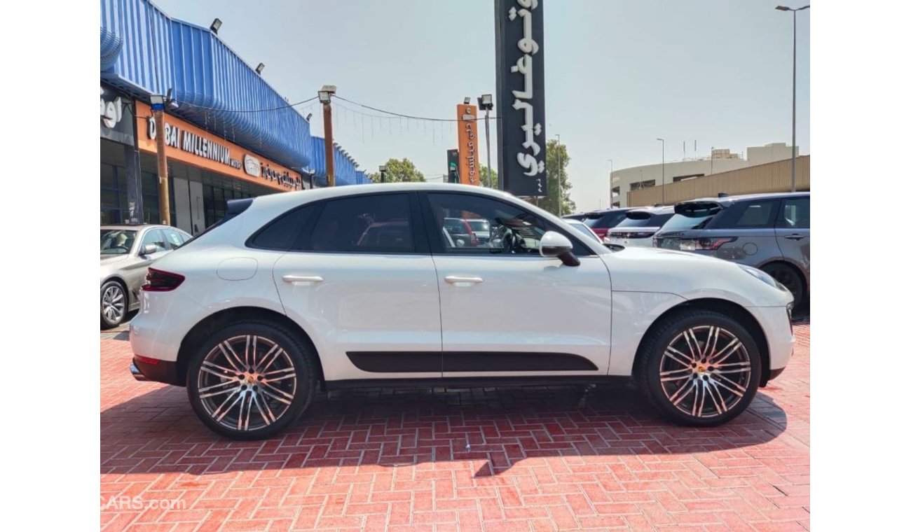 Porsche Macan 2018 GCC Speces