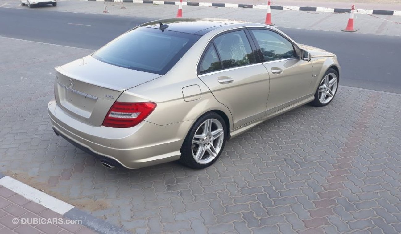 Mercedes-Benz C 350 2012 Gulf specs Full options clean car  panorama roof DVD camera