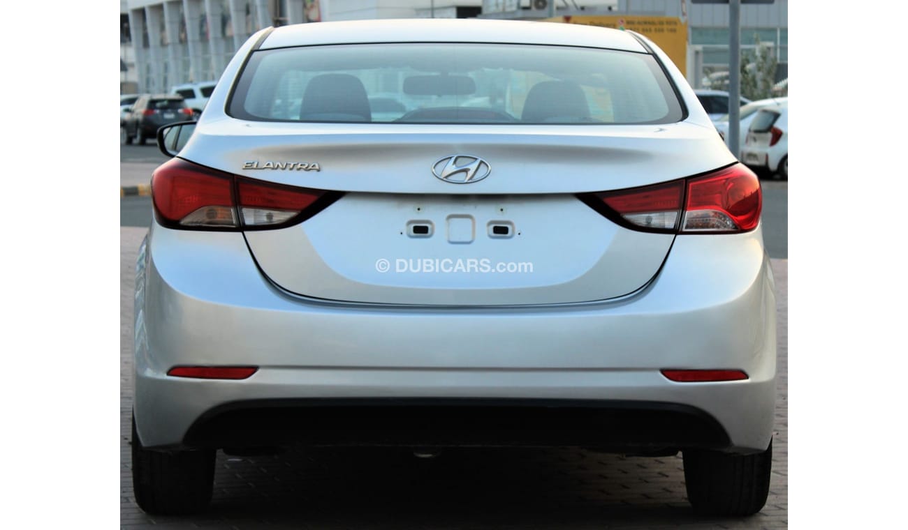 هيونداي إلانترا هيونداي إلنترا 2016 خليجي 1800 سي سي  بحالة ممتازة بدون حوادث نظيفه جدا من الداخل والخارج