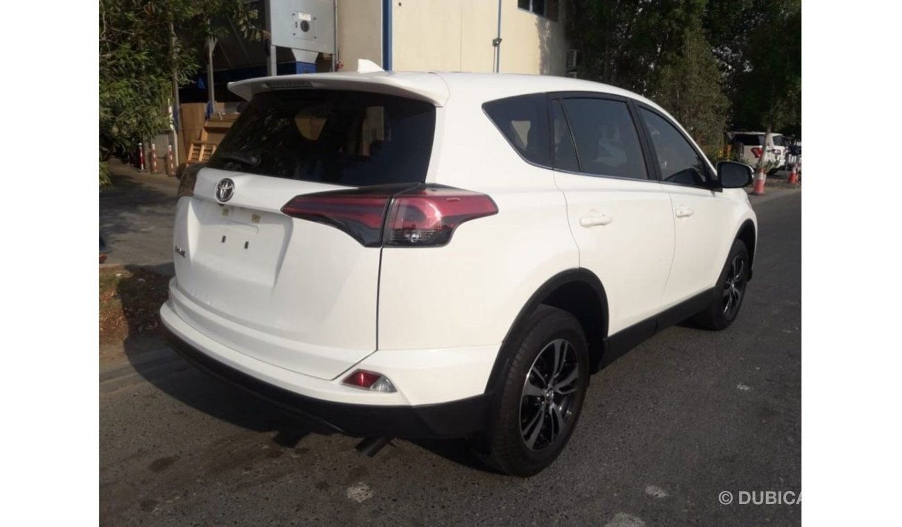 تويوتا راف ٤ Rav 4 RIGHT HAND DRIVE (Stock no PM 744 )