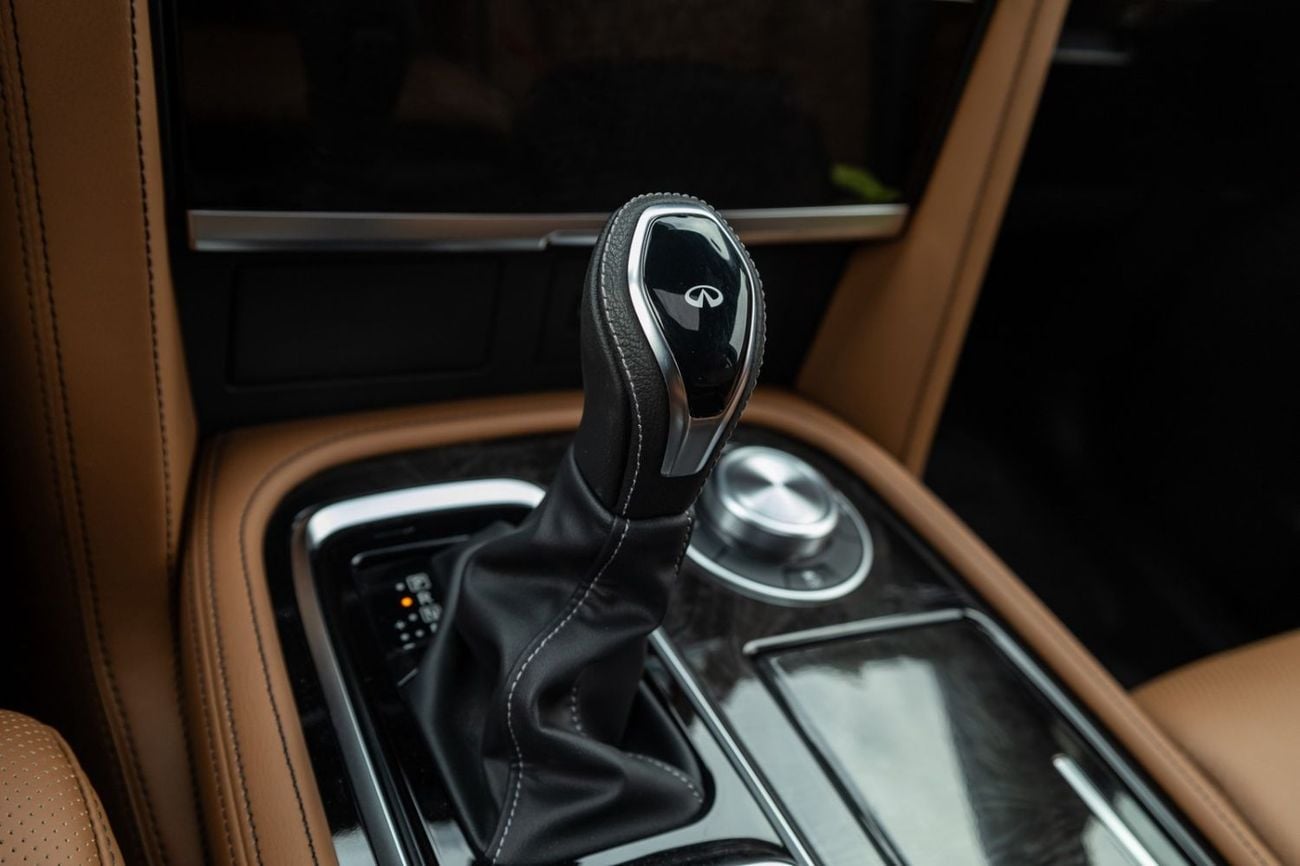 Infiniti QX80 Sensory 8 5.6L 2024 Infiniti QX80 Sensory American Specs | Agency Warranty