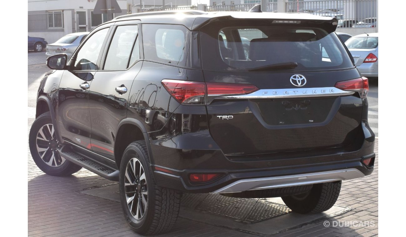 Toyota Fortuner تويوتا فورتونر TRD