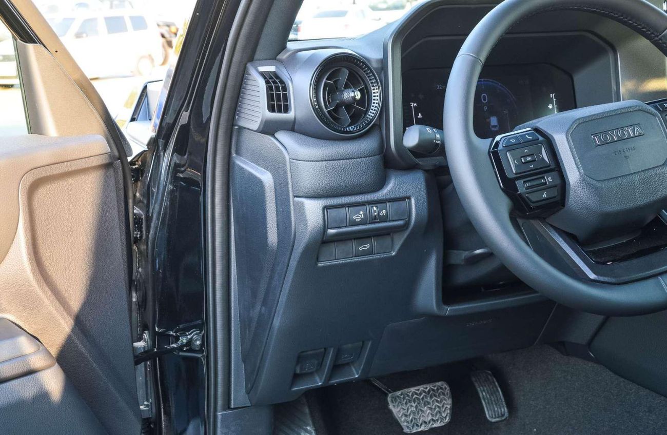 Toyota Prado TOYOTA LAND CRUISER PRADO 2.4L 4WD PETROL SUV 2025 (Inside Black)