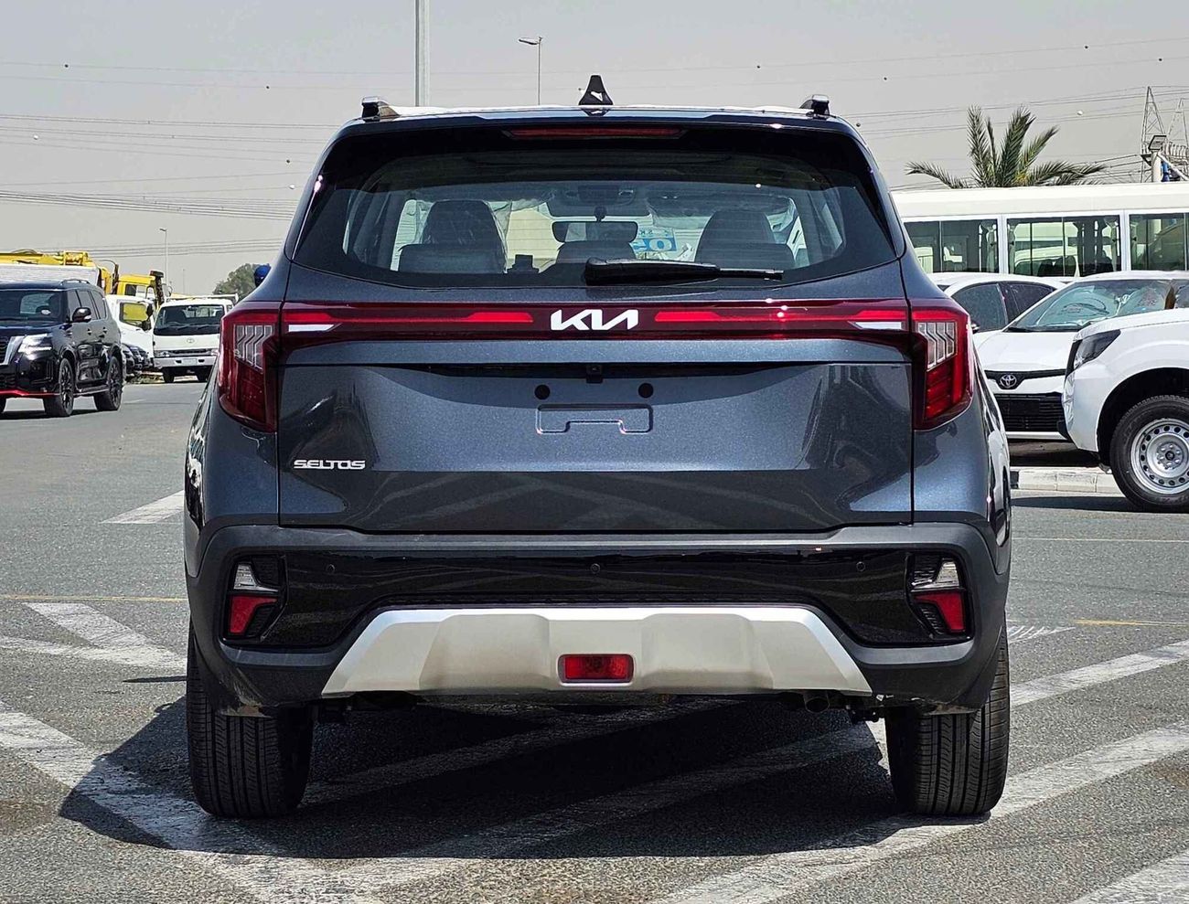 Kia Seltos SUNROOF / 1.5L / V4 / LEATHER SEATS & VENTILATED (CODE # 67976)