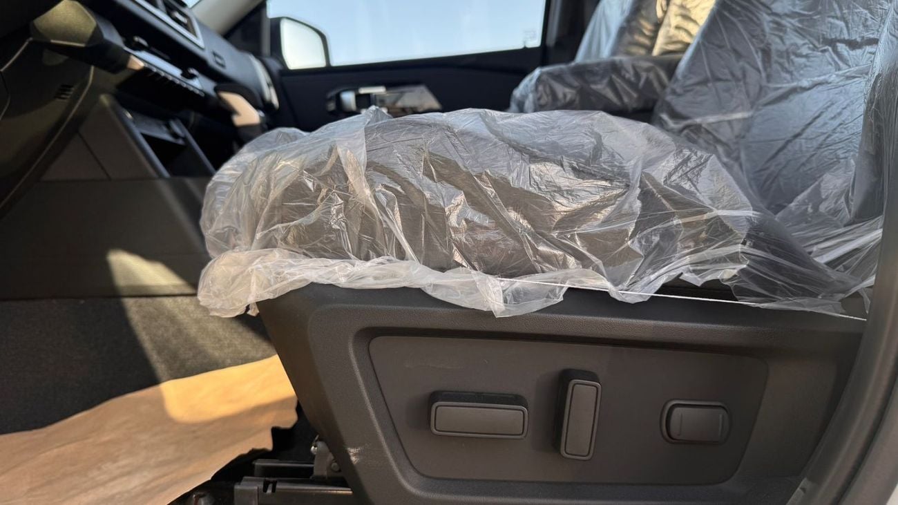 ميتسوبيشي L200 SPOERTERO PICKUP DC 4WD 2.4L 6A/T GLS