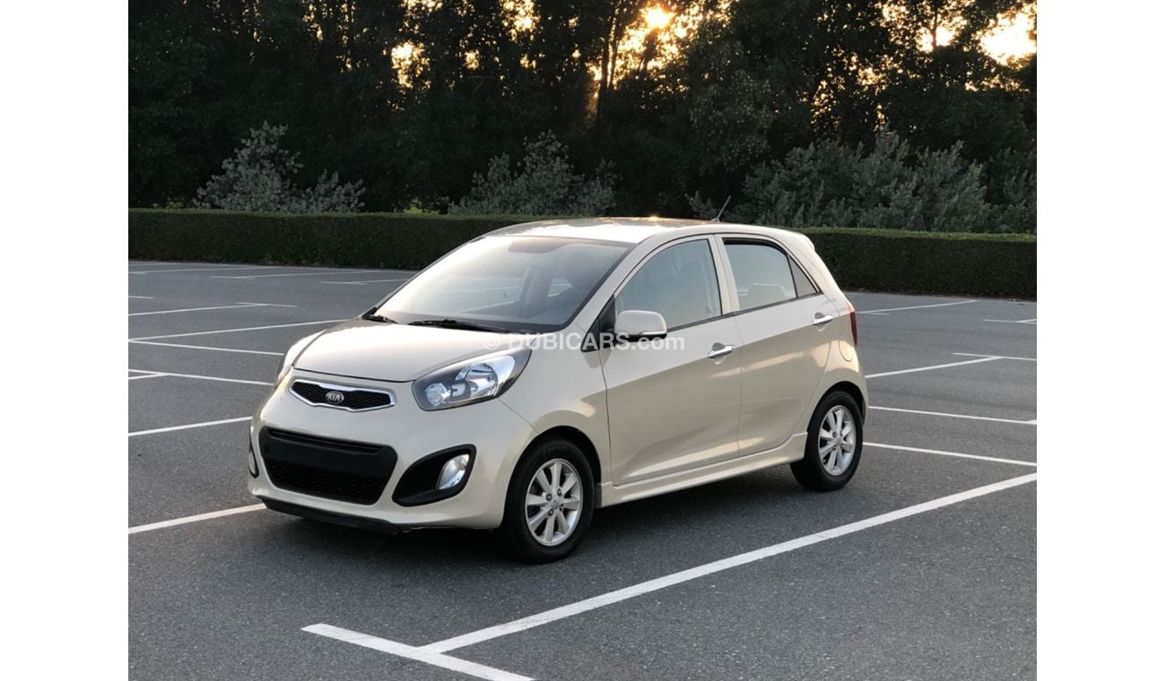 Kia Picanto EX MODEL 2014 GCC CAR PREFECT CONDITION INSIDE AND OUTSIDE 1200 CC